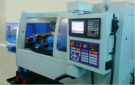 台湾超奕鑫公司 引领精密制造——多主轴深孔钻CNC加工技术深度解析